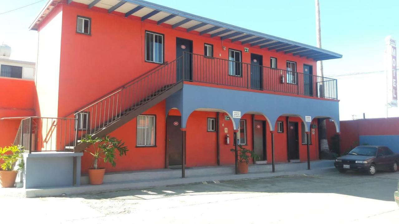 Motel Agora Ensenada Buitenkant foto